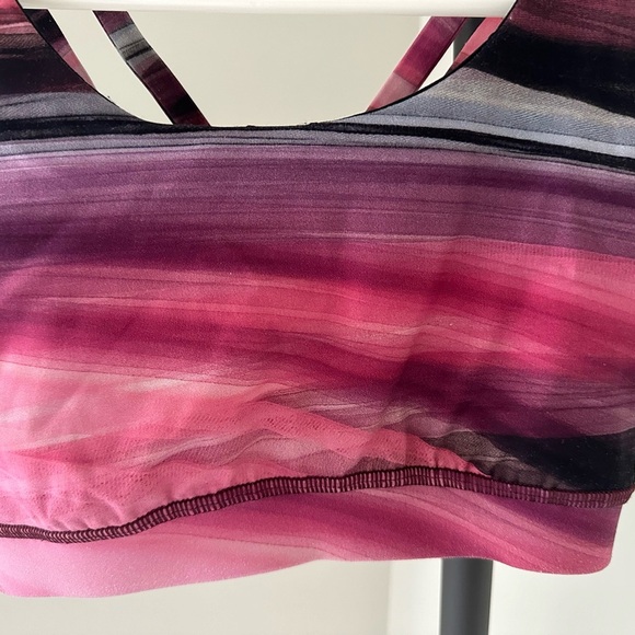 Lululemon Vibrant Pink and Black Sports Bra with Supportive Racerback Size 4 - Picture 4 of 8